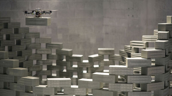 Vu du ciel, l’exposition / Gramazio & Kohler et Raffaello D’Andréa, Flight Assembled Architecture, 2011, collection Frac Centre © François Lauginie