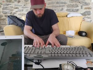 Léon Lachamp et Le bureau des recherches sidérées
